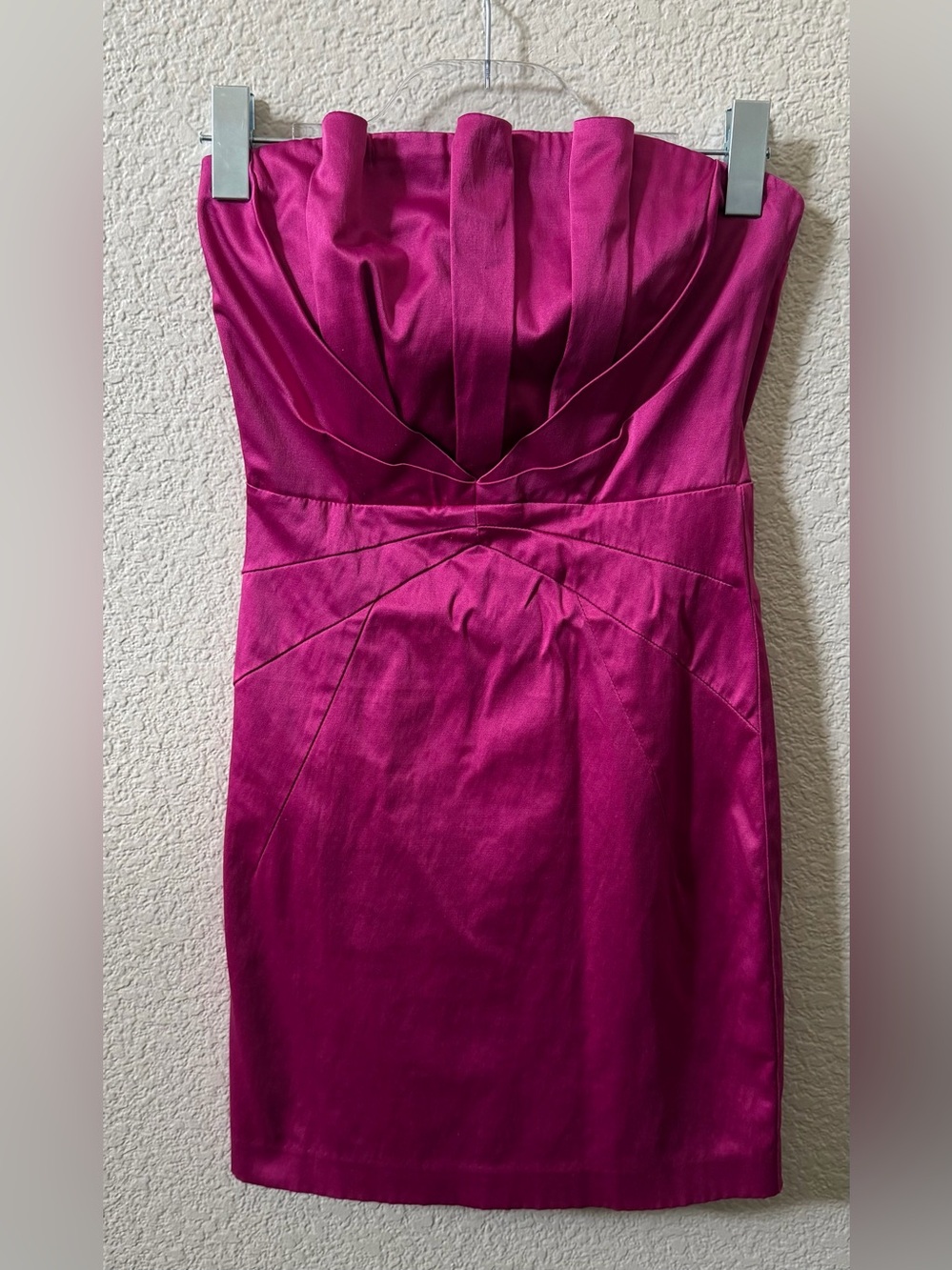 Dynamite Juniors Teen Size 1 (XS) Magenta Satin Strapless Mini Dress Homecoming
